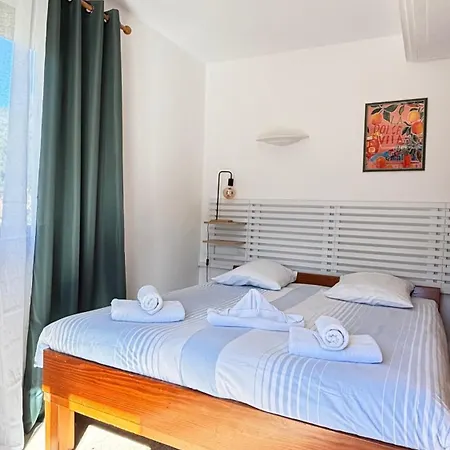 Ξενοδοχείο La Bastide 2*