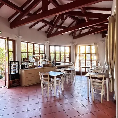 La Bastide 2*