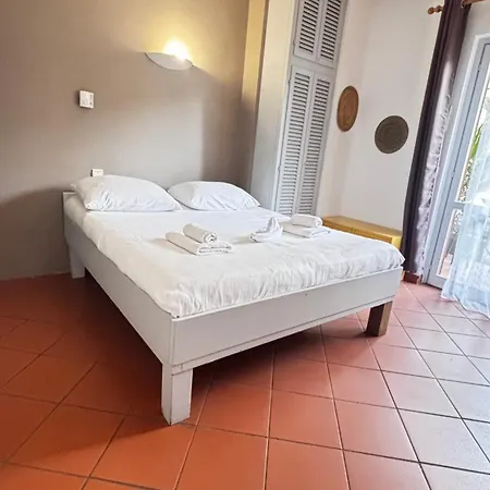 La Bastide 2* Le Lavandou