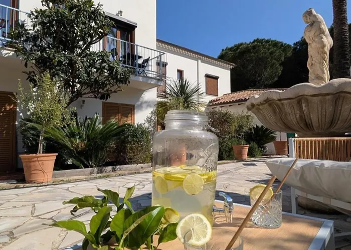 La Bastide فندق لو لا فاندو